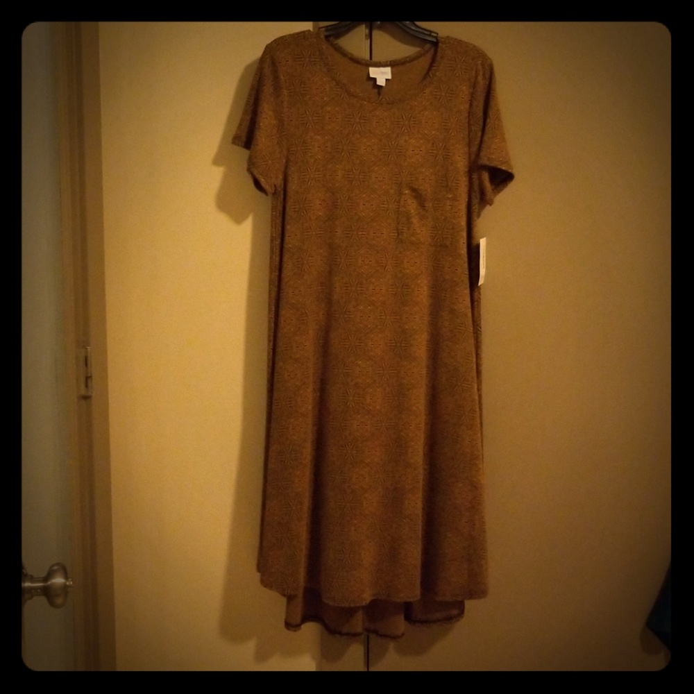 Lularoe Carly